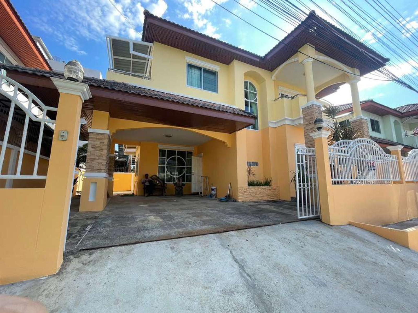 บ้านซอยร่มเกล้า 32 / 3 ห้องนอน (ขาย), House on Soi Rom Klao 32 / 3 Bedrooms (FOR SALE) GRET032