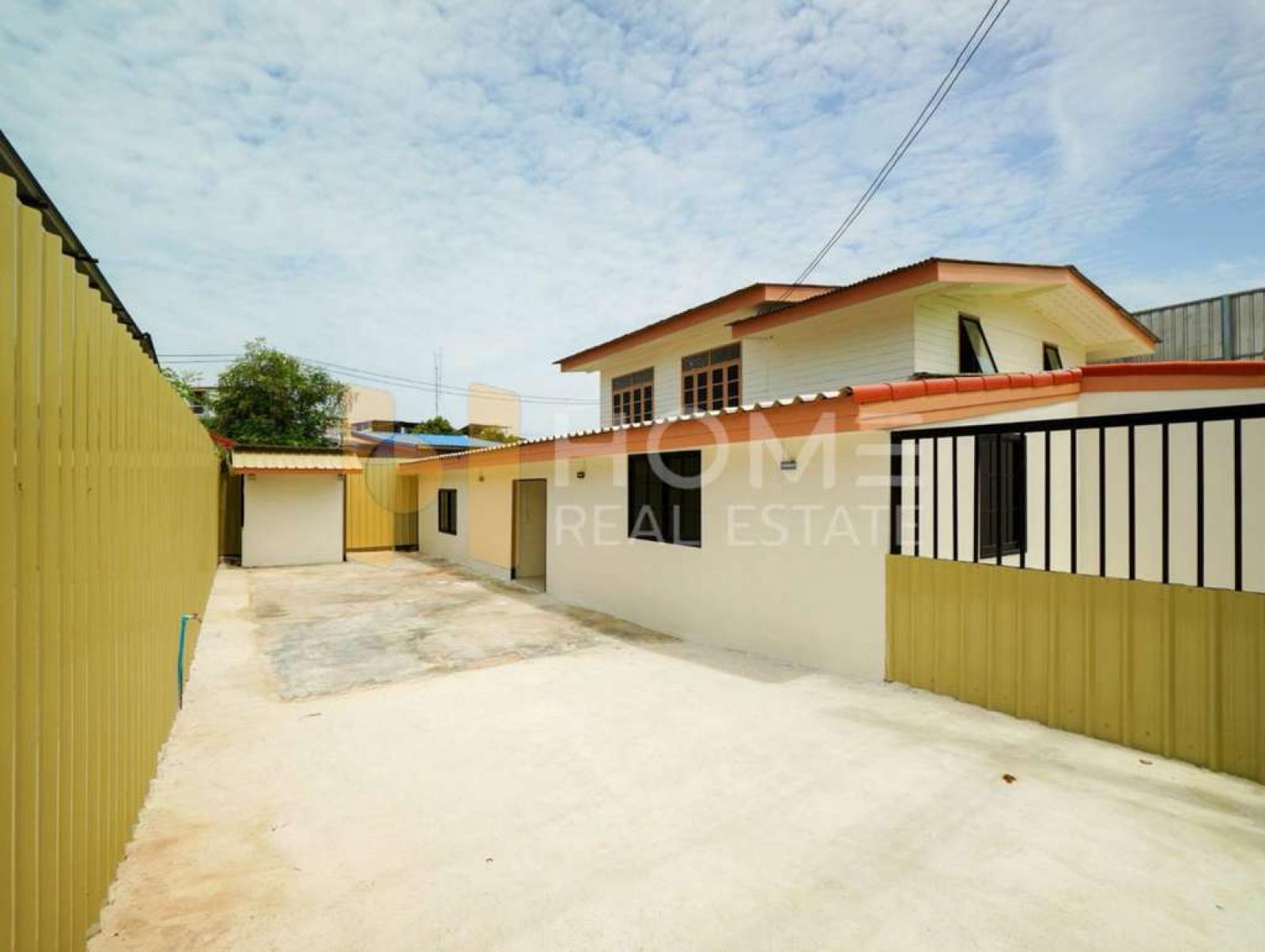 บ้านเดี่ยวพัทยากลาง ชลบุรี / 4 ห้องนอน (ขาย), Detached house in central Pattaya, Chonburi. / 4 Bedrooms (FOR SALE) NANN048