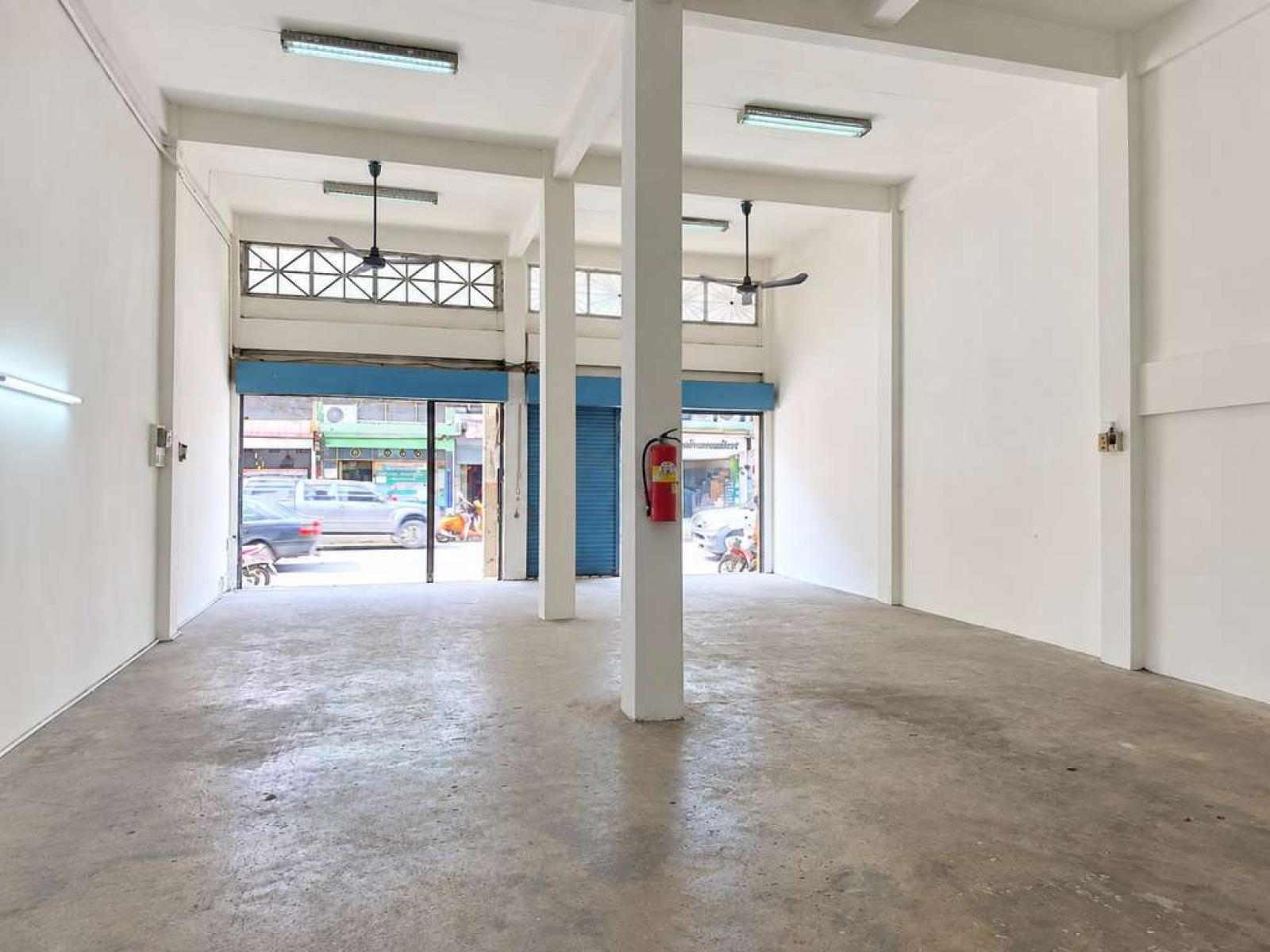 อาคารพาณิชย์ 2 คูหา / 4 ชั้น (ขาย), Two adjoining commercial buildings / 4 Storey (FOR SALE) PALR022