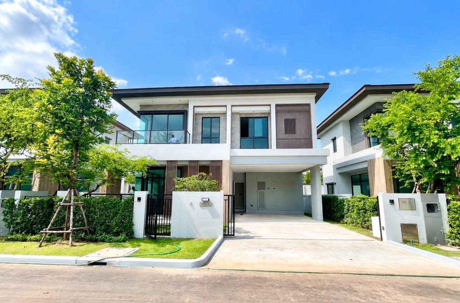บางกอก บูเลอวาร์ด บางนา กม.5 / 4 ห้องนอน (ให้เช่า), Bangkok Boulevard Bangna KM.5 / 4 Bedrooms (FOR RENT) PALR001