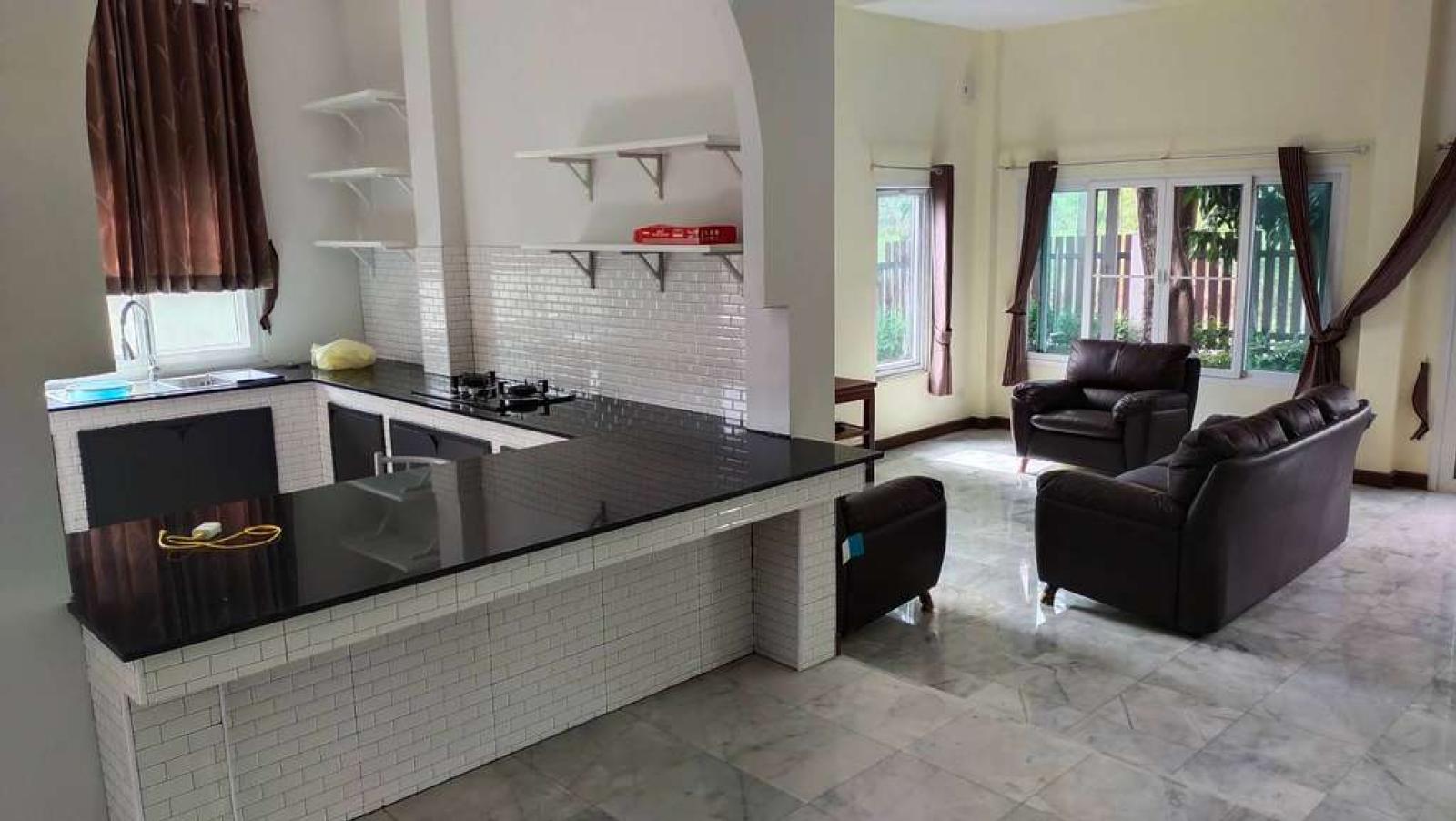 หมู่บ้านธนาซิตี้ / 4 ห้องนอน (ให้เช่า), Thana City Village / 4 Bedrooms (FOR RENT) DA271