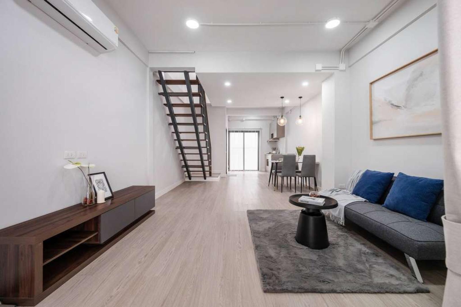 วังทองวิลเลจ 1 ซอยเสรีไทย 41 แยก 1 / 2 ห้องนอน (ขาย), Wang Thong Village 1, Soi Seri Thai 41, Intersection 1 / 2 Bedrooms (FOR SALE) GRET053