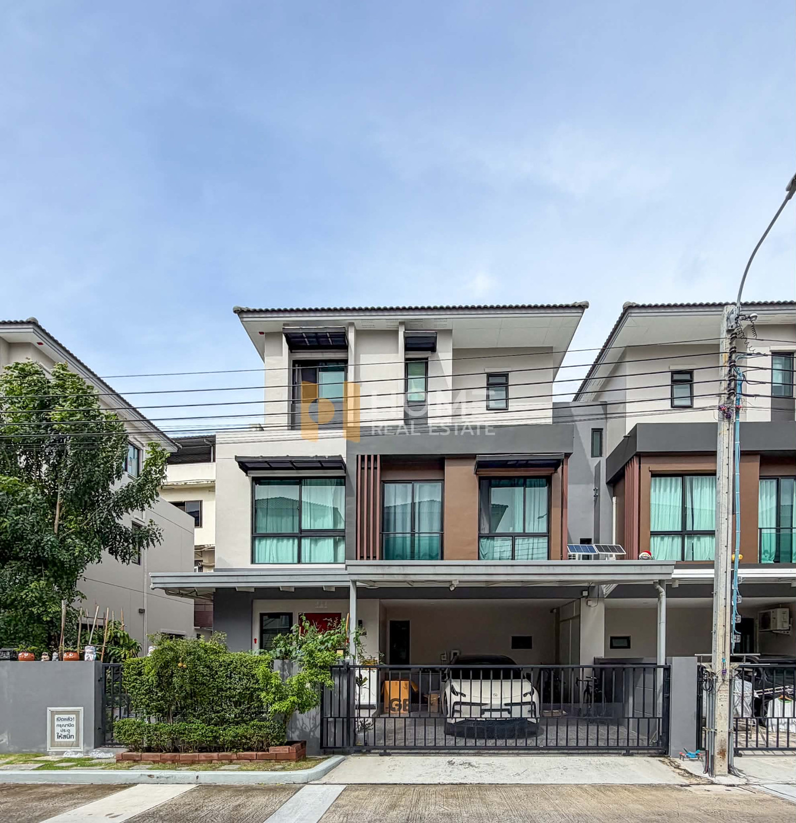 🏡 บ้านแฝดทำเลถนนเมน โครงการริมถนนกัลปพฤกษ์ น้ำไม่ท่วมเข้า - ออกเมืองสบาย นินญา กัลปพฤกษ์ / 5 ห้องนอน (ขาย), Ninya Kanlapaphruek / 5 Bedrooms (FOR SALE) BALL398