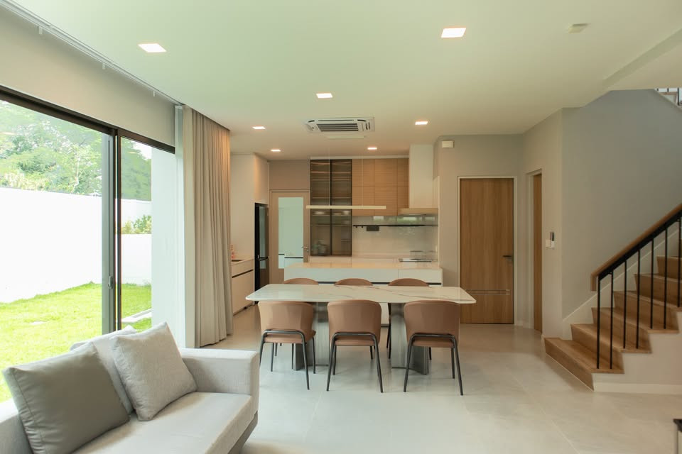 มัณฑนา บางนา กม.15 / 4 ห้องนอน (เช่า), MANTANA Bangna km 15 / 4 Bedrooms (FOR RENT) DA286