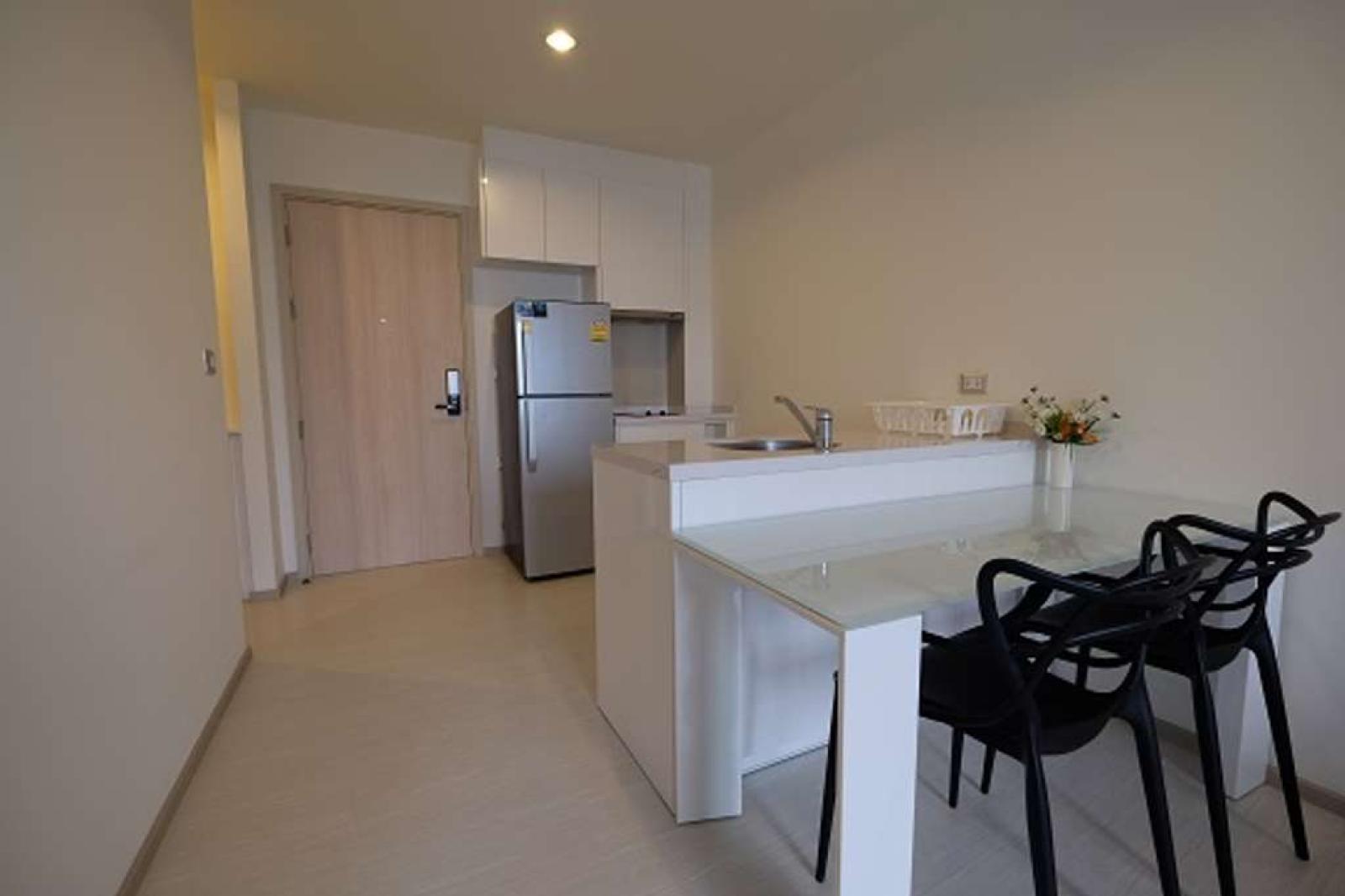 Rhythm Sukhumvit 42 / 1 Bedroom (SALE WITH TENANT), ริทึ่ม สุขุมวิท 42 / 1 ห้องนอน (ขายพร้อมผู้เช่า) AA678