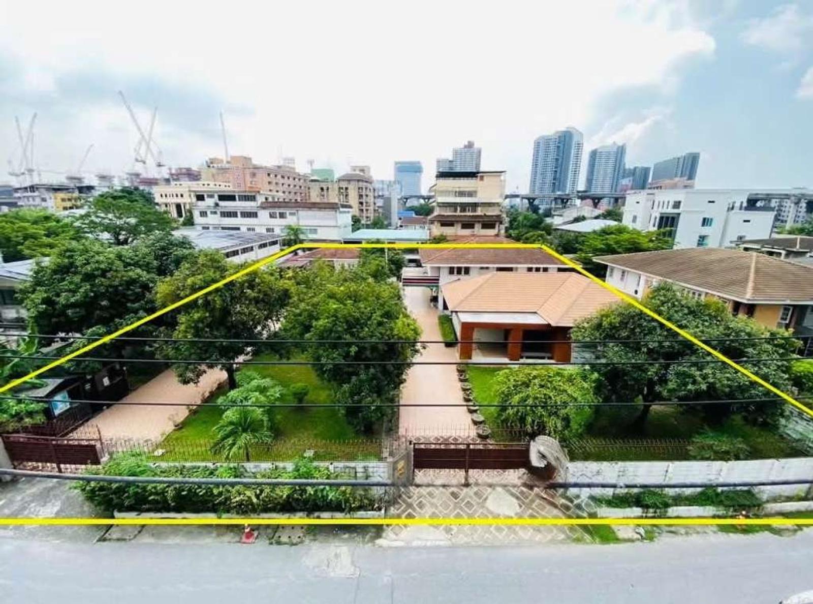 บ้านเดี่ยว ซอยสุขุมวิท 68 / 1 ไร่ 1 งาน 85 ตร.วา (ให้เช่า), Detached house, Sukhumvit Soi 68 / 85 Square Wa (FOR RENT) GNG319