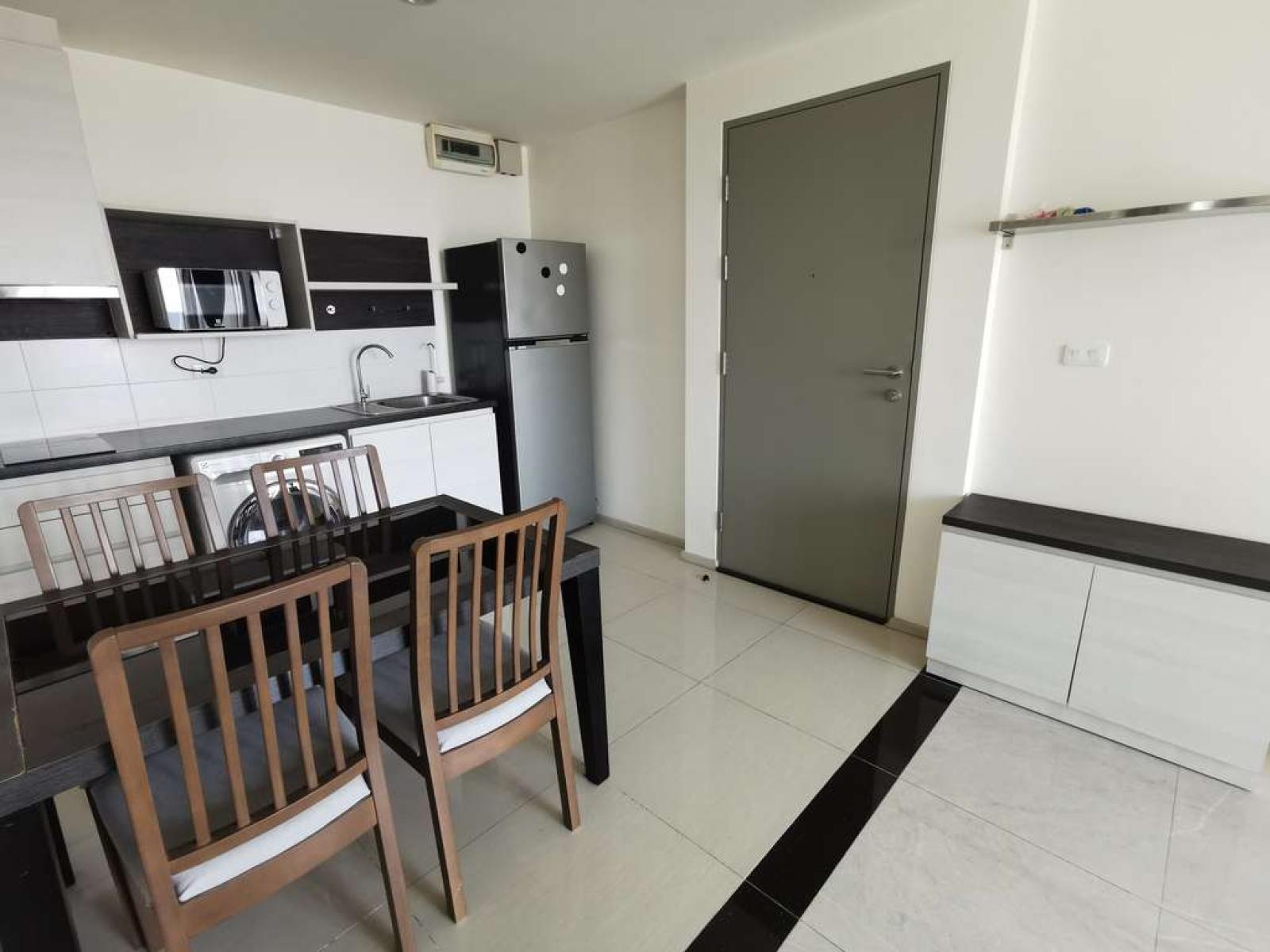Life Ratchadapisek / 2 Bedrooms (SALE WITH TENANT), ไลฟ์ รัชดาภิเษก / 2 ห้องนอน (ขายพร้อมผู้เช่า) BENS151