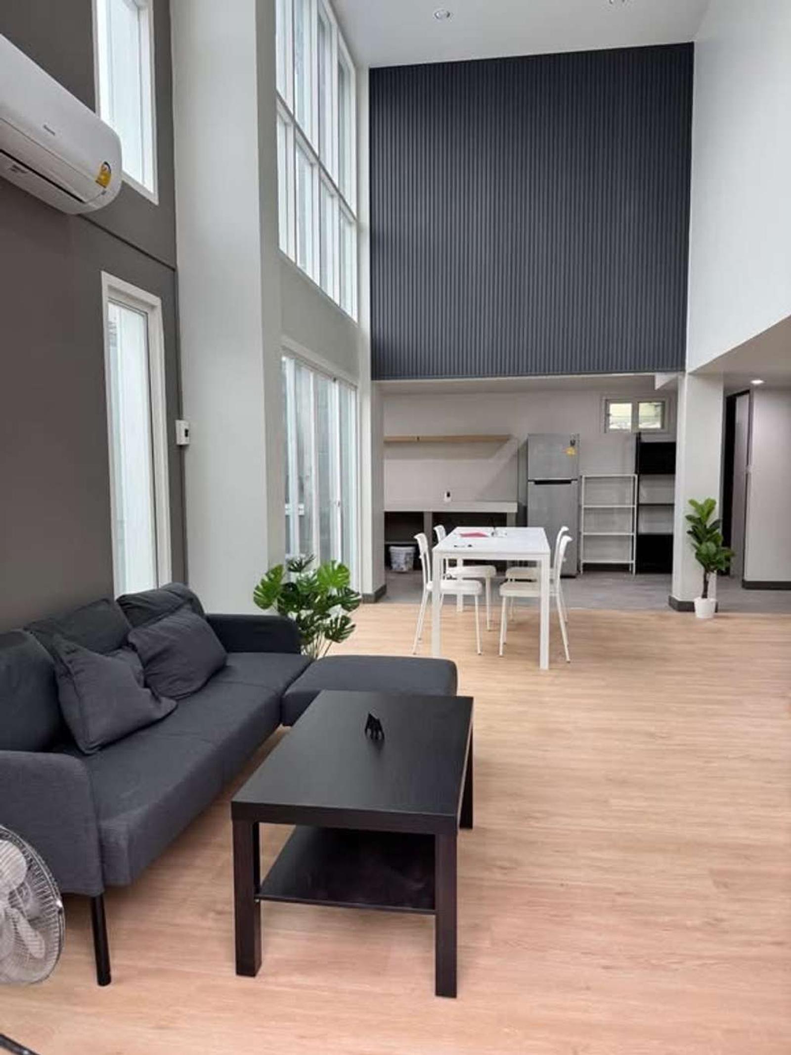 ทาวน์โฮม ซอยปรีดีพนมยงค์ 31 / 3 ห้องนอน (ให้เช่า), Townhouse, Soi Pridi Phanomyong 31 / 3 Bedrooms (FOR RENT) GNG331