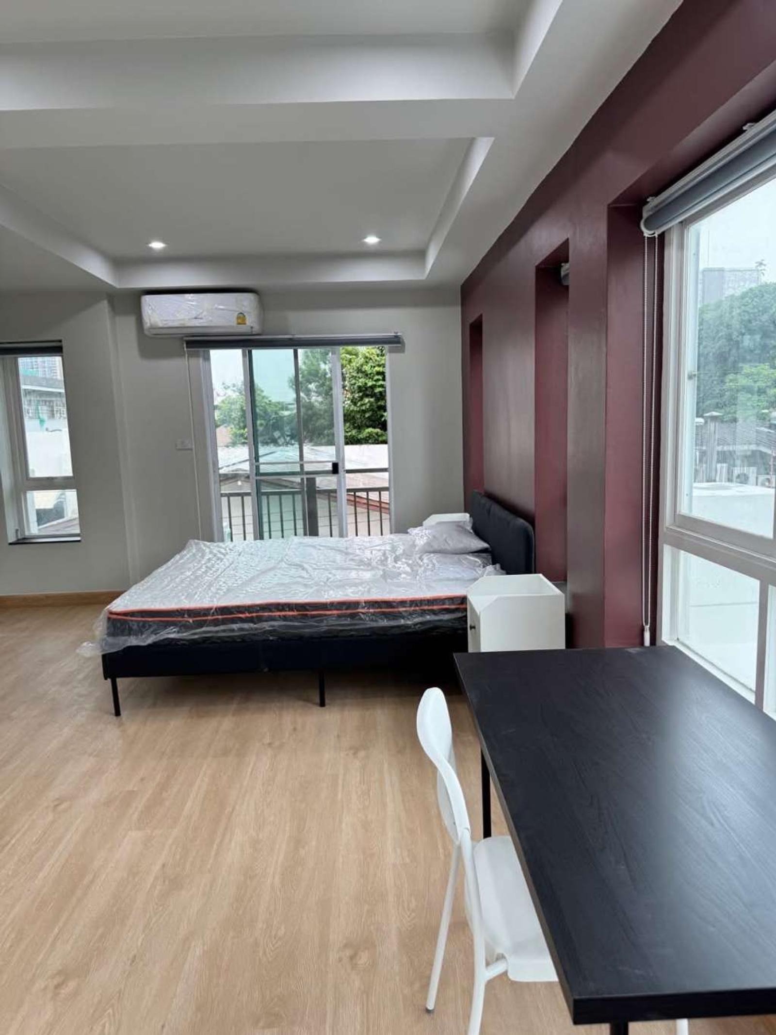ทาวน์โฮม ซอยปรีดีพนมยงค์ 31 / 3 ห้องนอน (ให้เช่า), Townhouse, Soi Pridi Phanomyong 31 / 3 Bedrooms (FOR RENT) GNG331