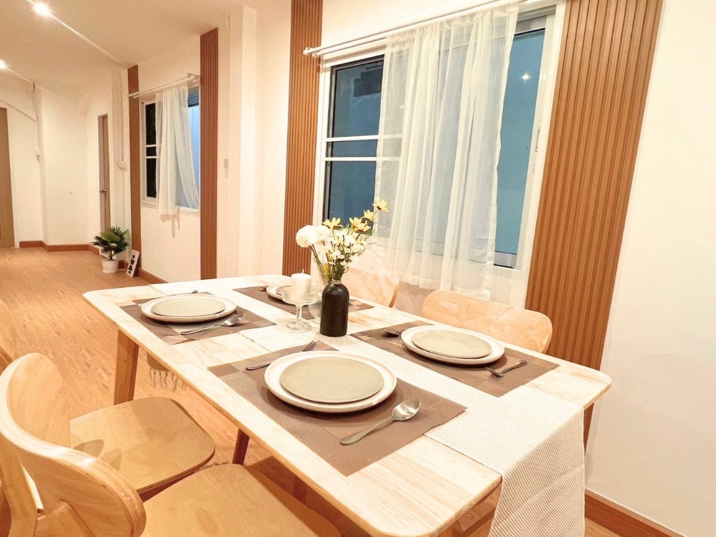 ทาวน์เฮ้าส์ พุทธมณฑลสาย 2 ซอย 7 / 4 ห้องนอน (ขาย), Townhouse Phutthamonthon Sai 2 Soi 7 / 4 Bedrooms (FOR SALE) BNS288