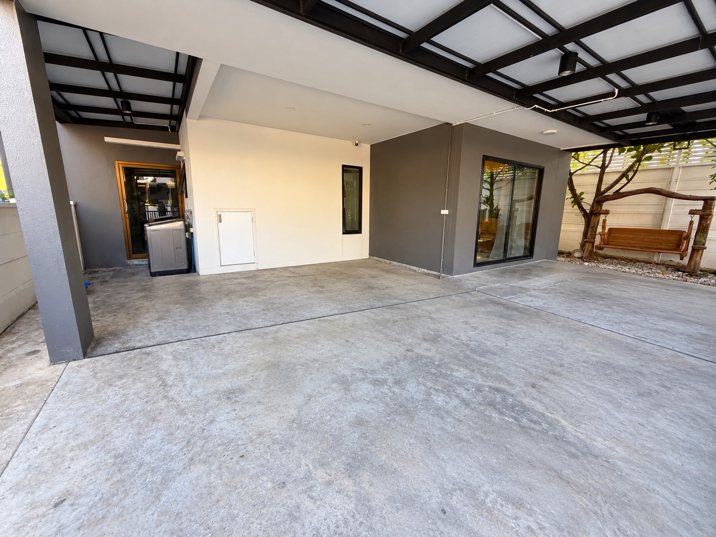 บริทาเนีย อมตะ - พานทอง / 4 ห้องนอน (ขาย), Britania Amata - Phanthong / 4 Bedrooms (FOR SALE) NANN058