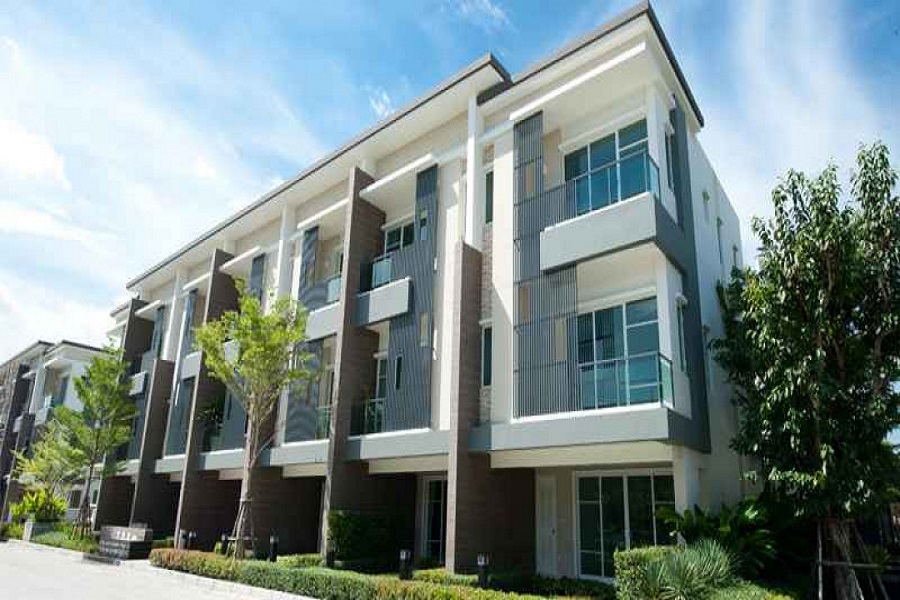 ทาวน์พลัส-ประชาอุทิศ