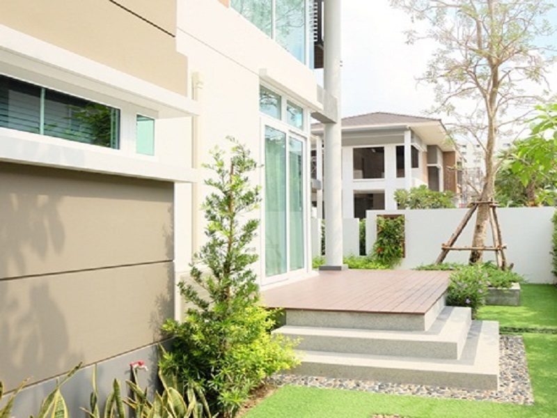 เดอะ-แกลลอรี่-เฮ้าส์-เลเยอร์